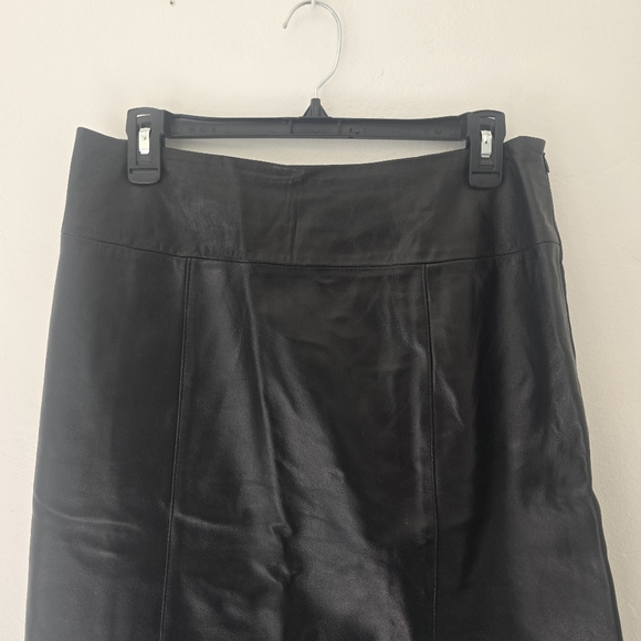 New Jaclyn Smith size 10 100% leather black slit side knee length skirt - Picture 4 of 9